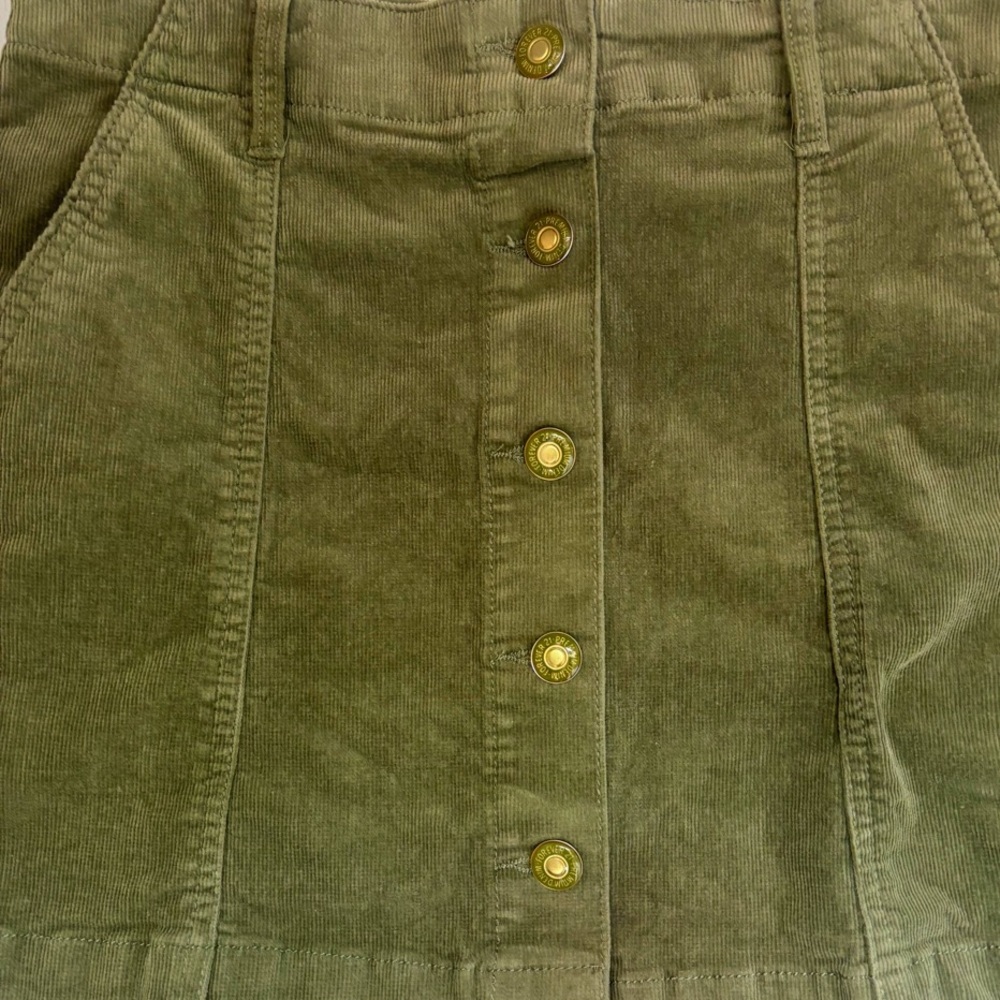 Forever 21 Womens Corduroy Mini Skirt Size 6 Olive Green Y2K Button Front - Picture 5 of 11
